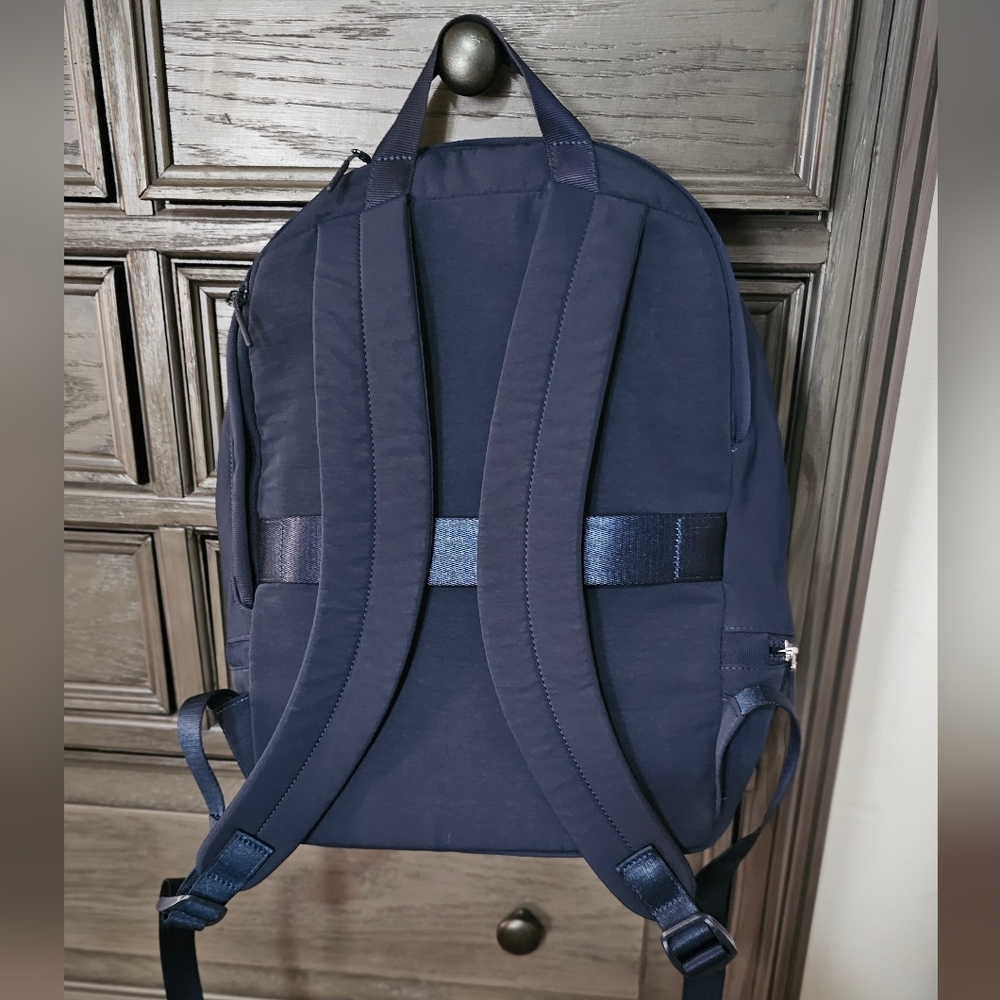 Lululemon Backpack - image 7
